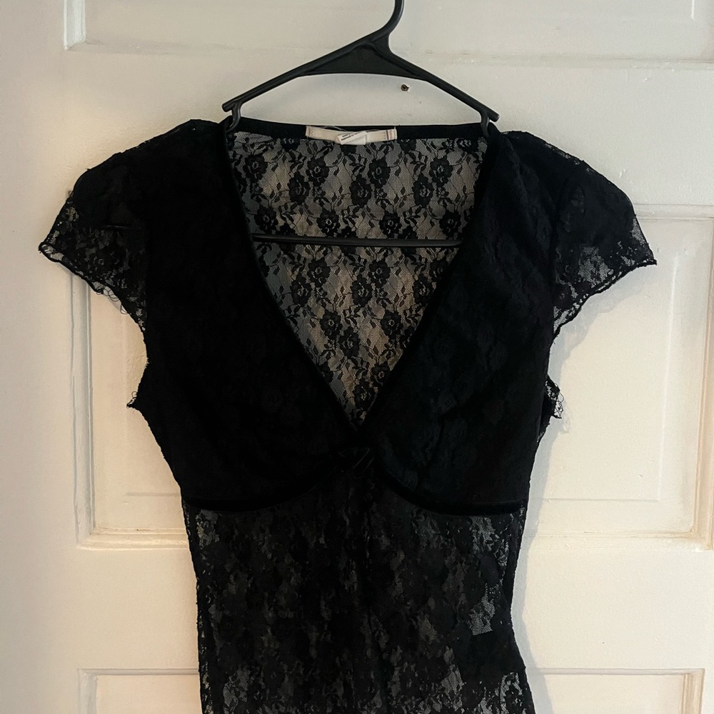 Kimchi Blue Black Floral Lace Top
